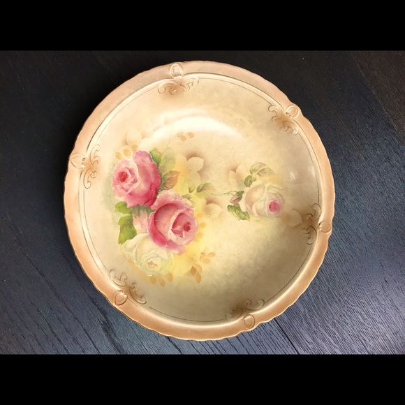 Beautiful Rose Floral Vintage Bowl - Picture 2 of 4